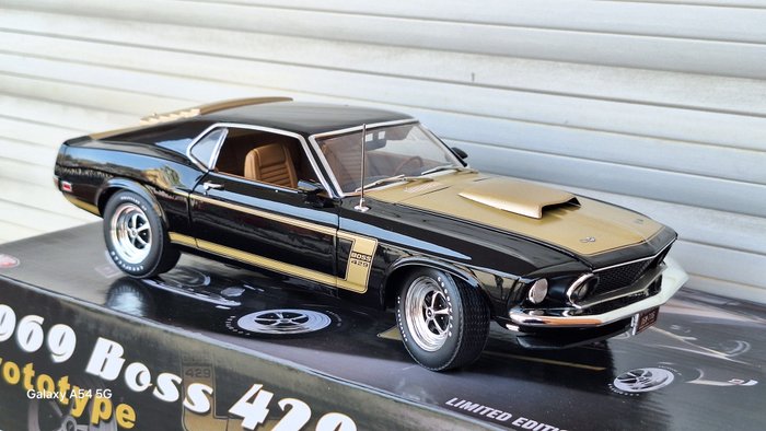 Acme 1:18 - Model car -Ford Mustang fastback - Boss 420 - limited 1500pcs