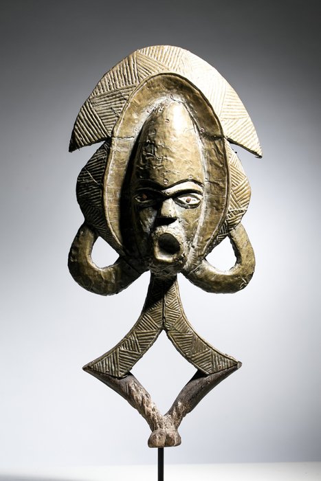 祖先塑像 - Bakota - 加彭