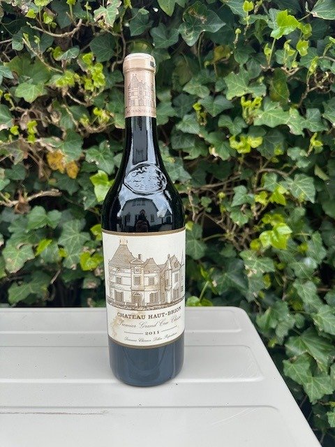 2011 Chateau Haut Brion - 佩薩克-雷奧良 1er Grand Cru Classé - 1 Bottle (0.75L)