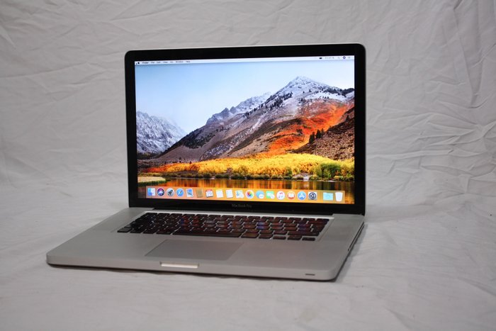 Apple MacBook Pro 15 inch - Intel Core i5 2.53hz CPU - 6GB RAM - 500GB HD - 笔记本 - 带充电器 - 运行 macOS High Sierra
