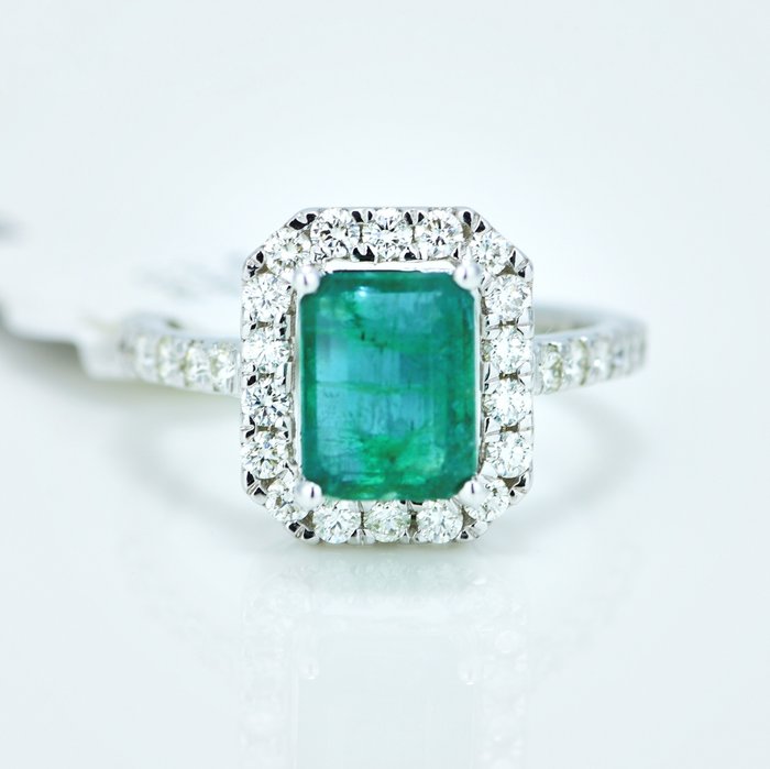 Ring - 14 kt Vittguld Smaragd - Diamant 