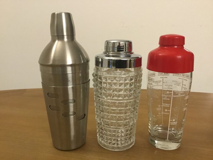 Cocktail-Shaker (3) - Kristall, Plastik, Stahl
