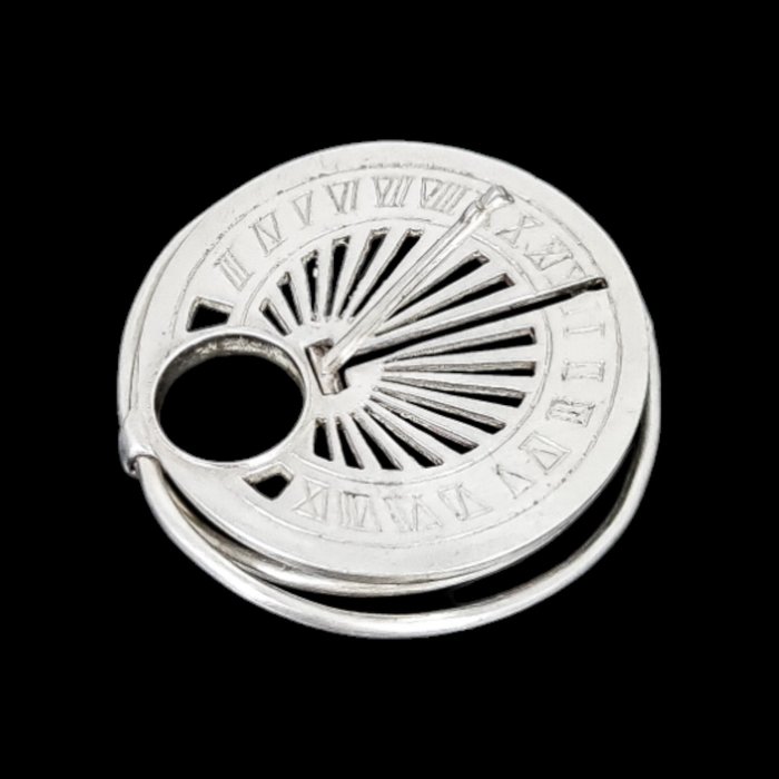 Mappin & Webb (1973) Reloj de sol - Clip para billetes Mappin Paris de plata de ley en forma de reloj de sol de bolsillo de viaje - Plata, Plata .925