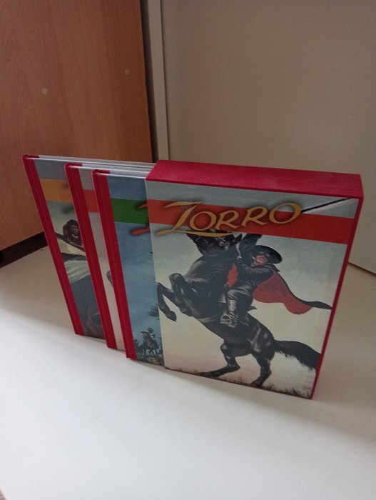 Zorro 1 t/m 3 - Luxe in box - Compleet - 4 Album - Edizione limitata