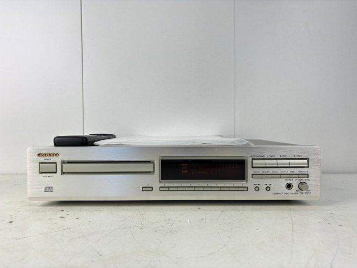 Onkyo - DX-7211 CD player