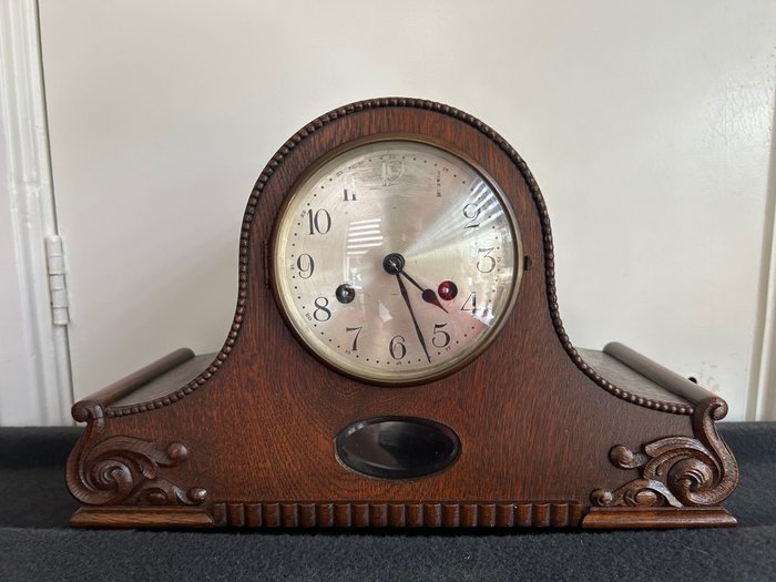 Mantel clock - ? - Wood - 1970-1980, 1980-1990