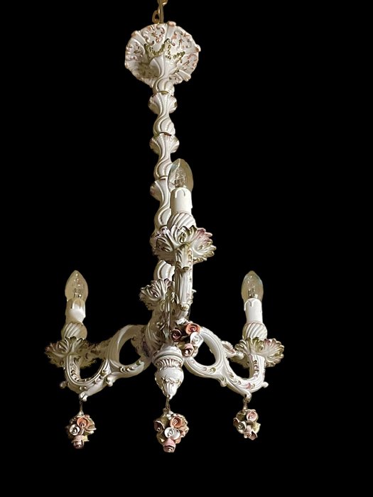Lysekrone (2) - Venetiansk barokk par - capodimonte