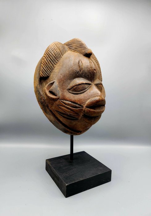 Mask - Nigéria  (Sem preço de reserva)