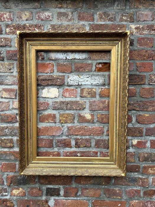 框架  - 6. 木材和石膏。 65x45 厘米绘画的古董相框。