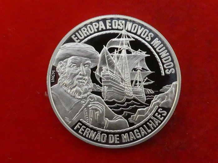 Portugali. 25 Ecu 1997 Fernao De Magalhaes  (Ei pohjahintaa)