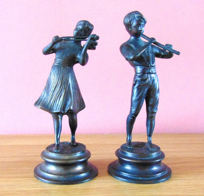 Statuette - Muzikanten -  (2) - Bronze (patineret)