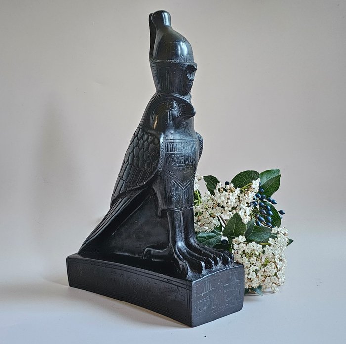 小雕像, Le dieu Horus - 29 cm - 寶麗石