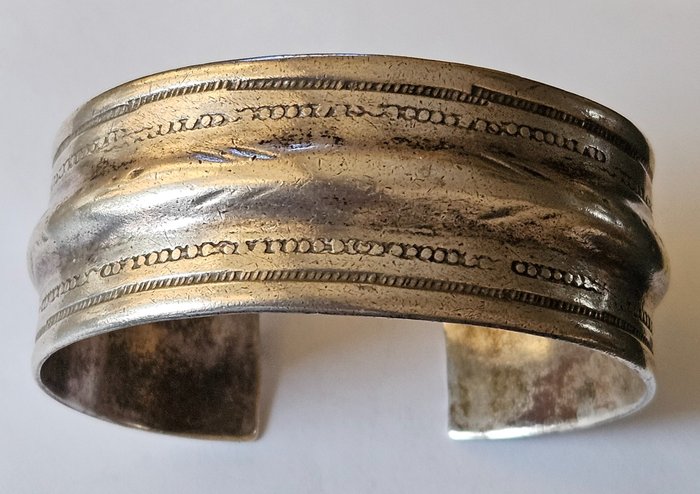 Bracelet - 98g - Silver - Tunisia - first half 20th century