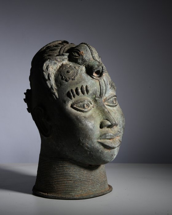 雕塑 - 青铜伊芙头像 - 尼日利亚