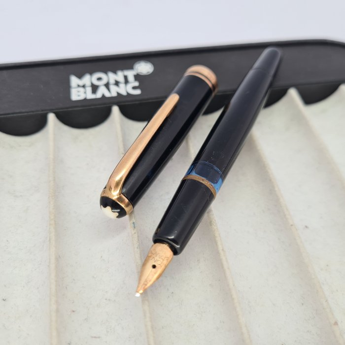 Montblanc - 252 - 14k solid gold nib (B) - 1950's - 钢笔