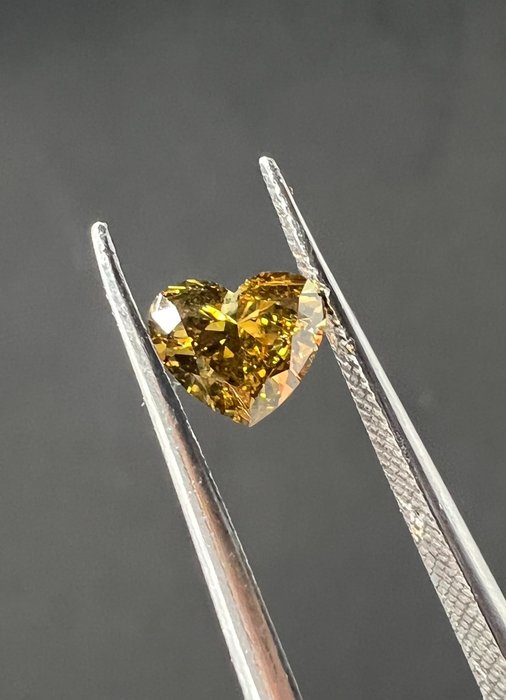 1 pcs 钻石 - 0.54 ct - 心形 - 暗彩黄带褐绿 - SI2 微内含二级