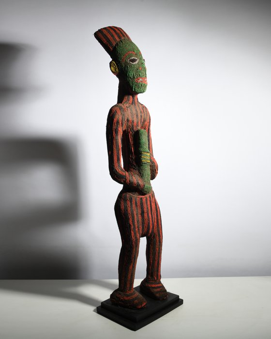 雕塑 - 重要的巴米莱克串珠雕像 - Cameroon