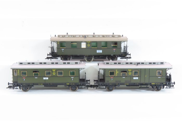 Fleischmann H0 - 5765/5766/5875 - Machetă tren transport călători (3) - vagoane cu două și trei osii; clasa a 3-a și a 4-a - DRG