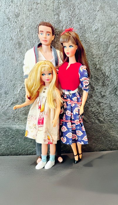 Mattel  - Barbie-nukke Barbie, Ken, and Skipper - Japani