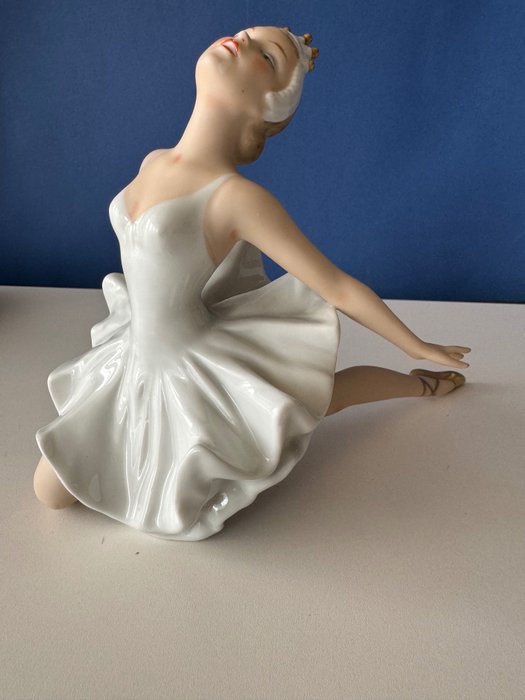 Wallendorf - Figurin - Ballerina Wallendorf - Porslin