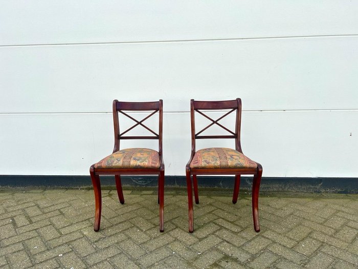 椅子 (2) - 红木