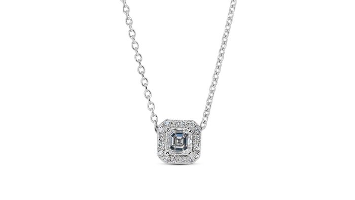- 0.91 Total Carat Weight - - Collier avec pendentif - 18 carats Or blanc -  0.91ct. tw. Diamant  (Naturelle) - Diamant