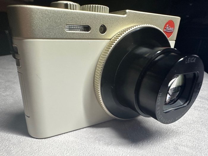 Leica Leica Typ 112 Digitale Kompaktkamera