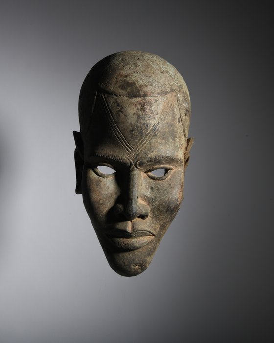 sculptuur - Bronzen Ife-masker - Nigeria