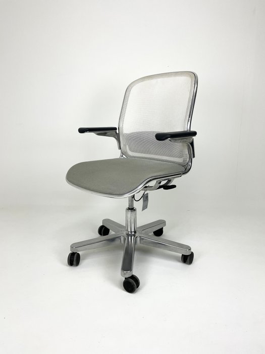 ICF - Sottsass Associati, Ettore Sottsass - Sedia da ufficio - Cloud chair - nylon