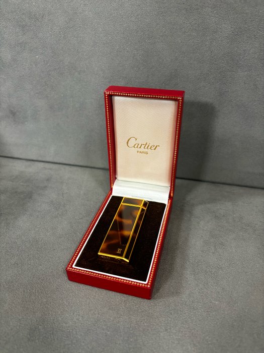 Cartier - Lighter - Lakk