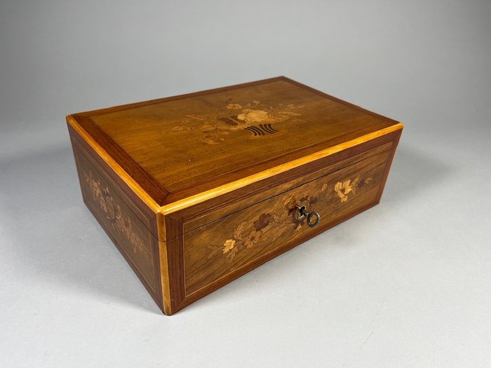 珠宝盒 - 木材（枫树）, 胡桃木, 蔷薇木