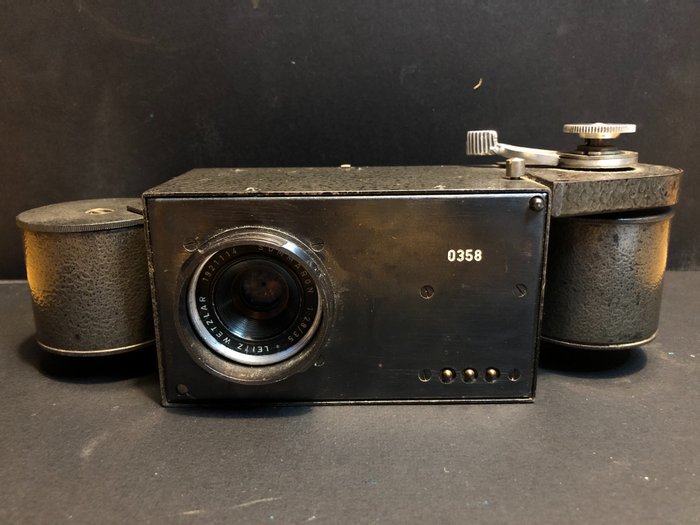 Leitz Per strumenti scentifici + Leica Summaron F2.8 35mm Analogue camera