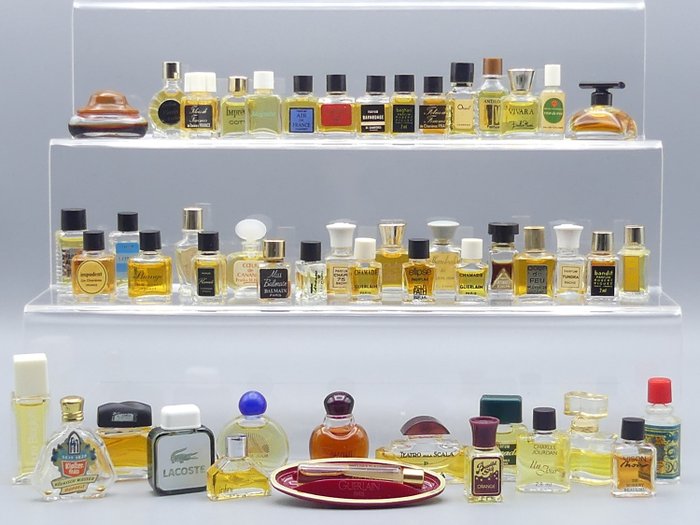 Parfümfläschchen (50) - Guerlain; Coty; Caron; Estēe Lauder; Lanvin; Calvin Klein; Piguet; Revlon; Jacques Heim; Biagiotti - Glas - Parfüm