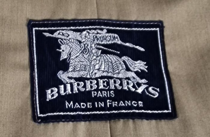 Burberry - Mantel