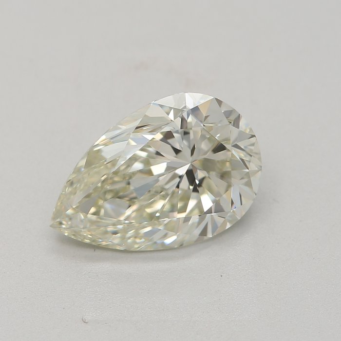 1 pcs Diamond - 1.70 ct - Pear - light green yellow - VS2