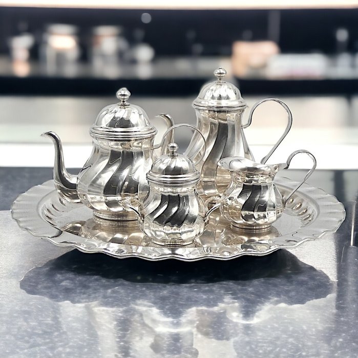 Kaffee- und Teeservice (5) - "UK's Tea Time" Cesellato e Sbalzato a Torchon - Vintage 1960s - Versilbert