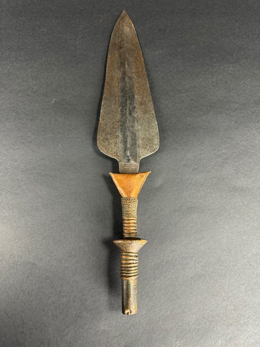 Schwert - Suku - DR Kongo
