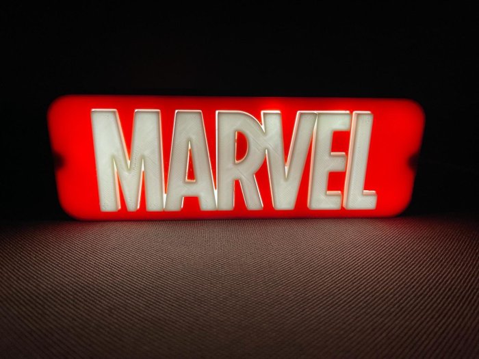 Marvel - Lighted sign - Plastic