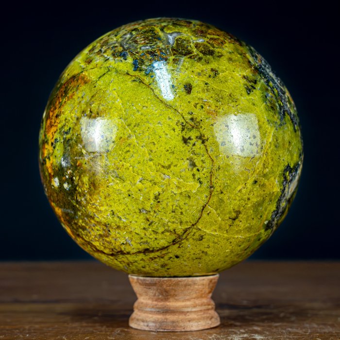 Belle grande opale verte naturelle Sphère- 2435.11 g