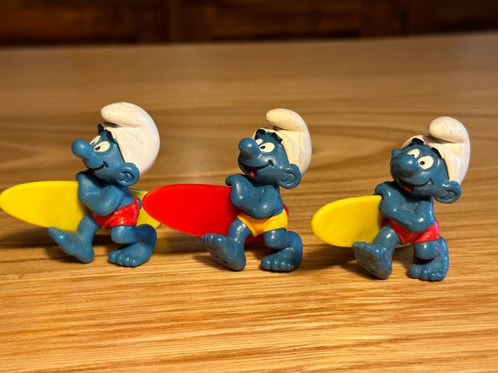主題系列 - 藍色小精靈20137 德國製造衝浪者 1982 年 - PEYO, Schleich