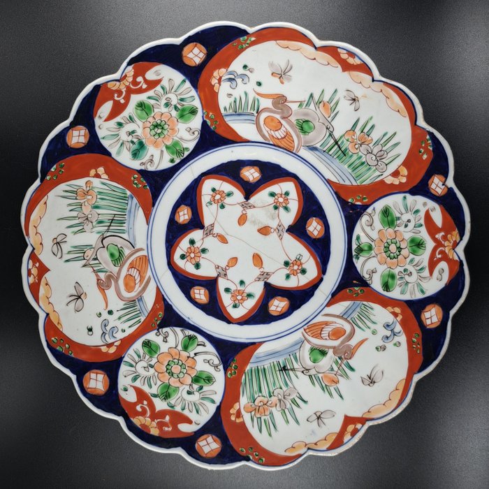 Grote Japanse Imari - Saucer - Porcelain