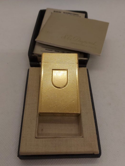 S.T. Dupont, modèle rare - line1 - Briquet de poche - Plaqué or -  (1)