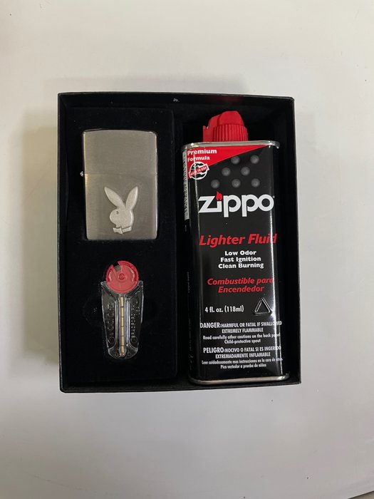 Zippo - Lighter - Jern (støpt/smittet) -  (1)