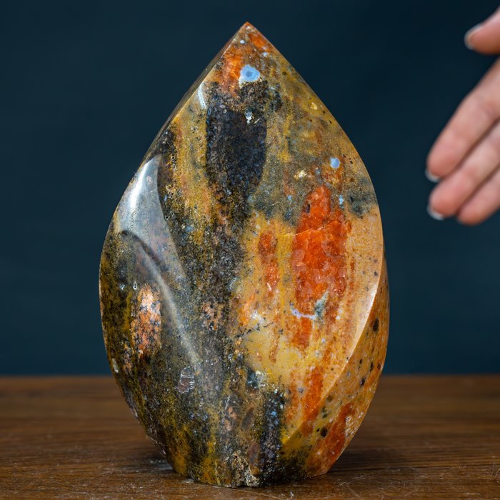非常罕见的橙色方解石，带有蓝色磷灰石内含物 弗拉姆, 墨西哥- 818.81 g