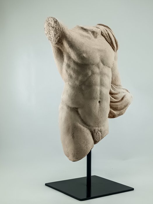 Statuetă - Trunchi elenistic, scagliola și praf de marmură