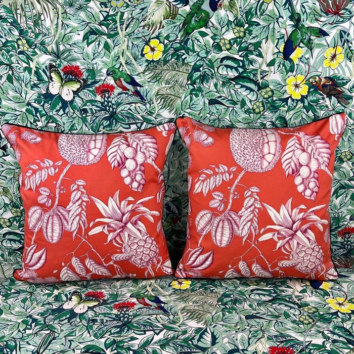 New pair of cushions made with Manuel Canovas fabric - Kussen