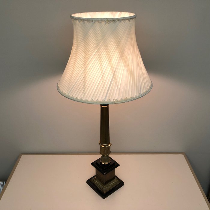 LGZ - Tafellamp - Messing