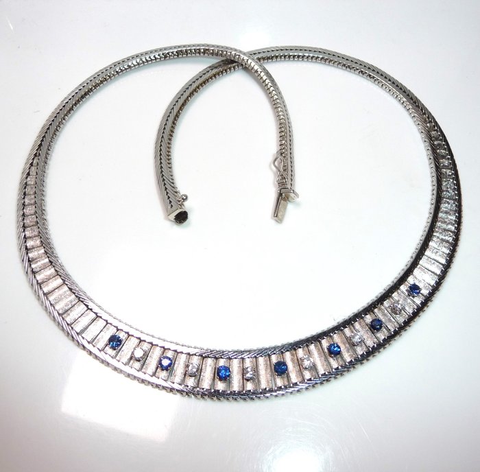 Collier avec pendentif - 14 carats Or blanc Diamant  (Naturelle) - Saphir 