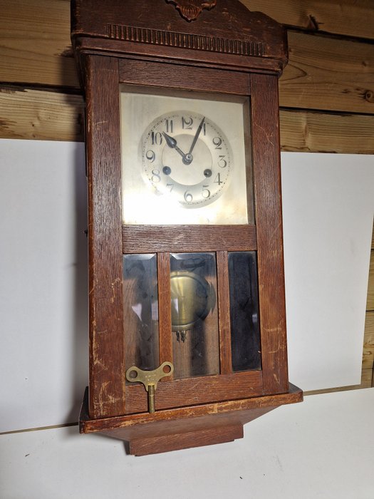 挂钟 - 箱式三针一线时钟 - 艺术装饰 - 木, 黄铜 - 1920-1930
