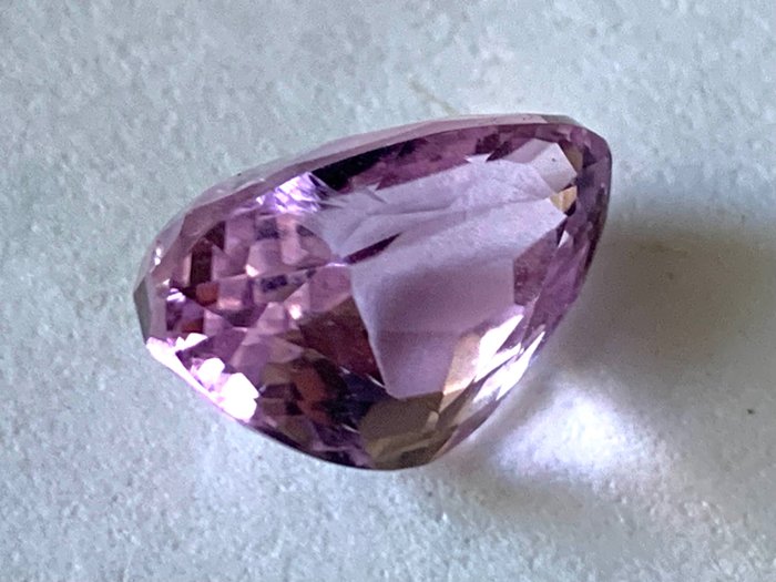 1 pcs 粉色 紫鋰輝石 - 7.25 ct